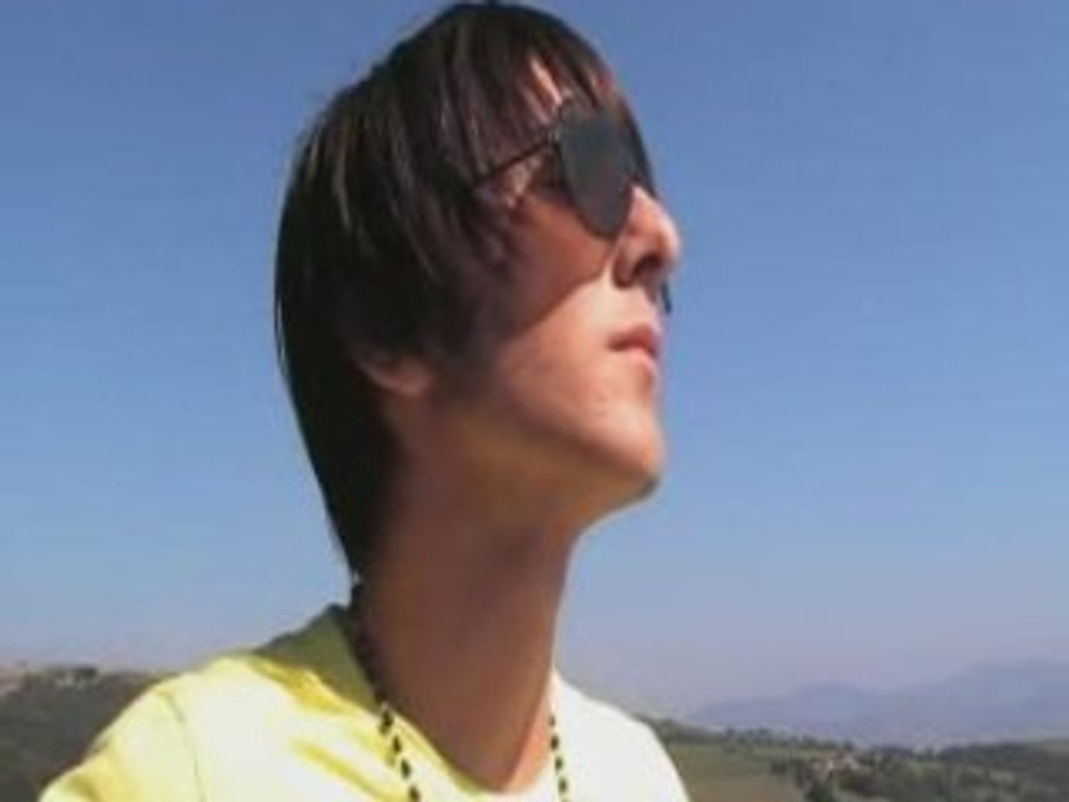 Tipoyock  life Mademoiselle k clip  maman XY concours