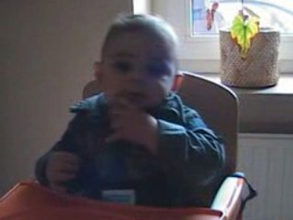 Noah fait atchoum!