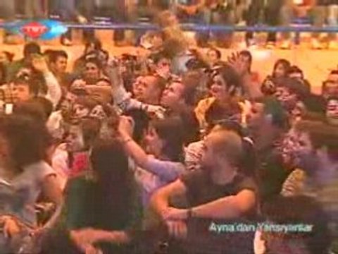 Biz Aşkı Meleklerden Çaldık