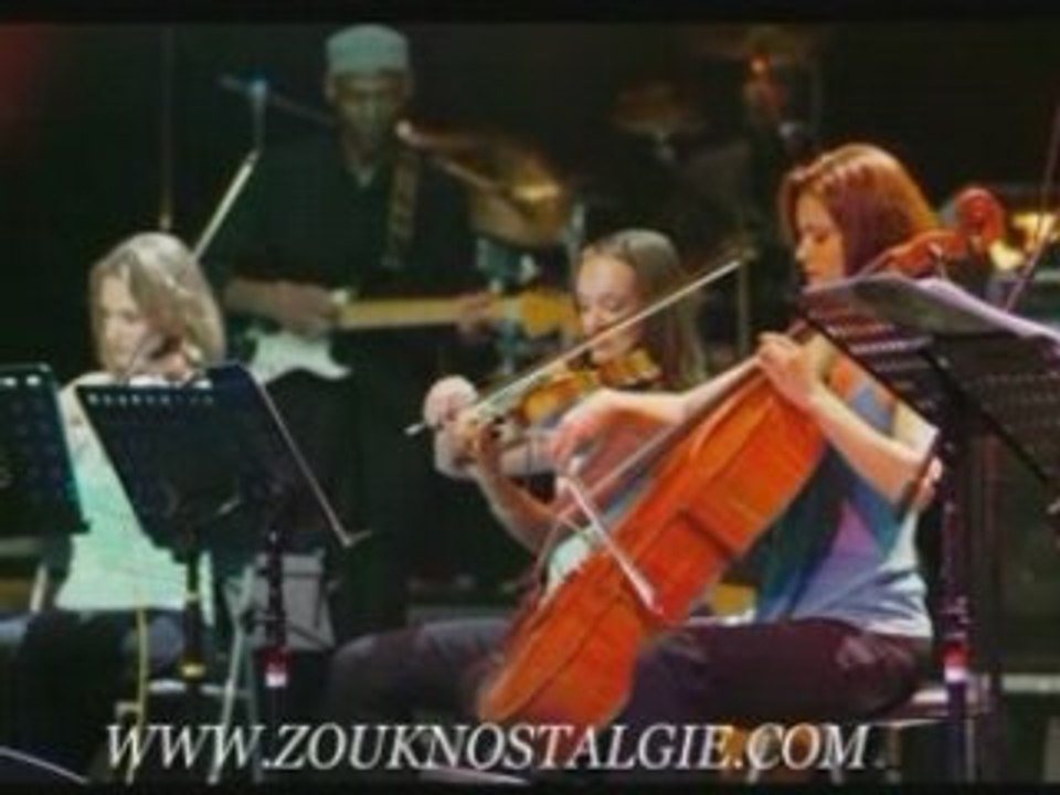 Dissonance au Casino de Paris 2005 P1