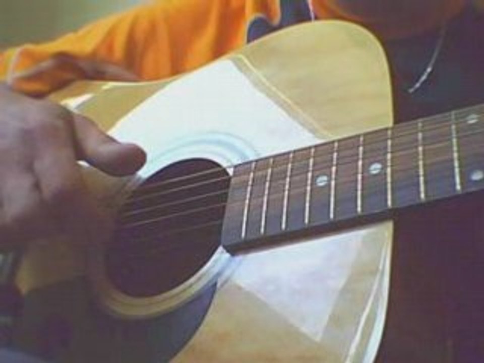 Aline a la guitare debutant