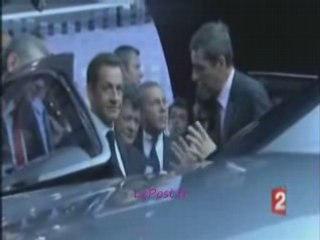 Sarkozy et "l'agité du bocal" au salon de l'auto
