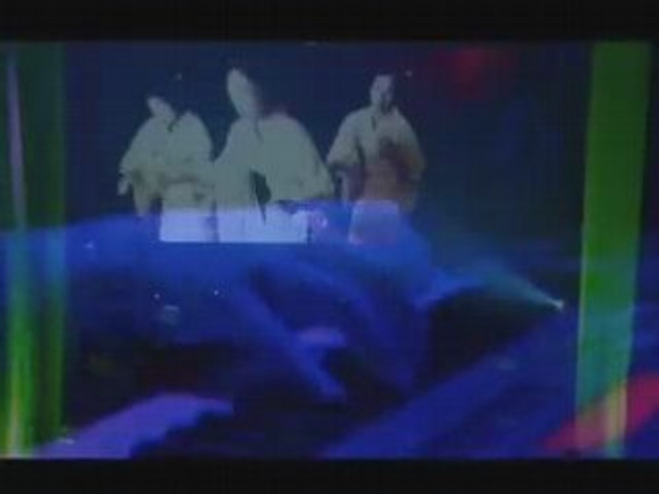 Moodorama: breakin' sushi (live)