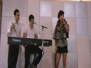 Ysa Ferrer & Cassandre - True Colors