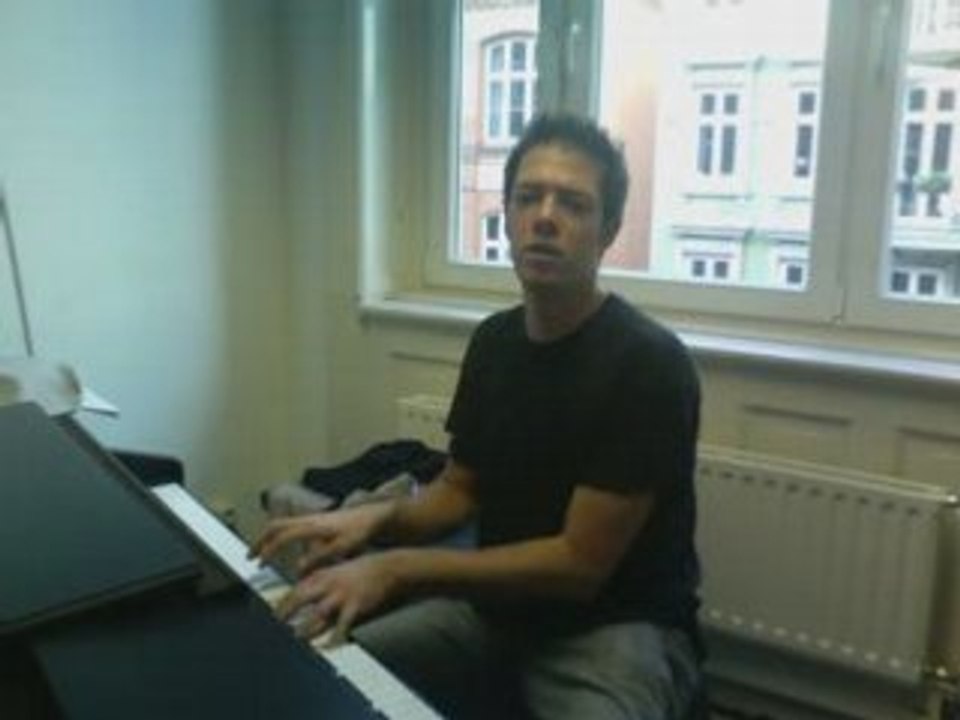 Eine blume stand am wegesrand