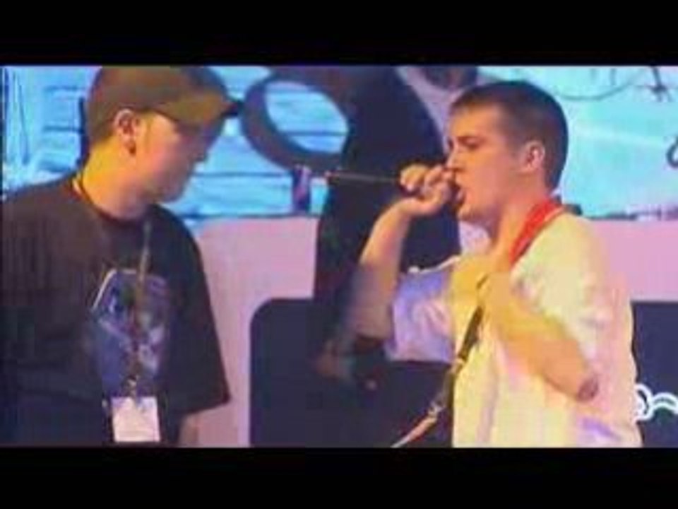 el piezas vs. teko-batalla de gallos-cuartos