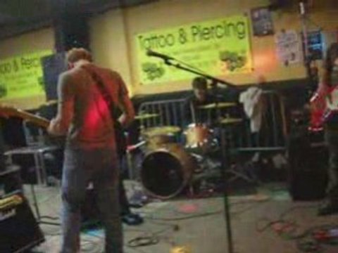 02 - Inchoo - Everest au Décibels Rock Festival