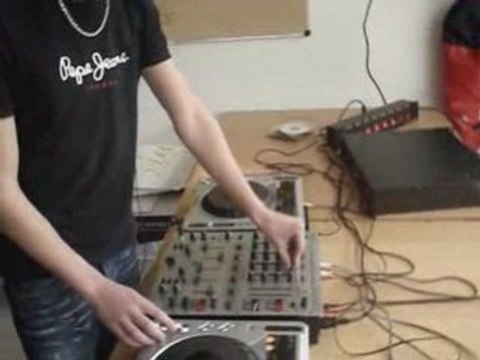 BATYST - SET ELEKTRO - Lycée Charles Péguy 17/10/2008