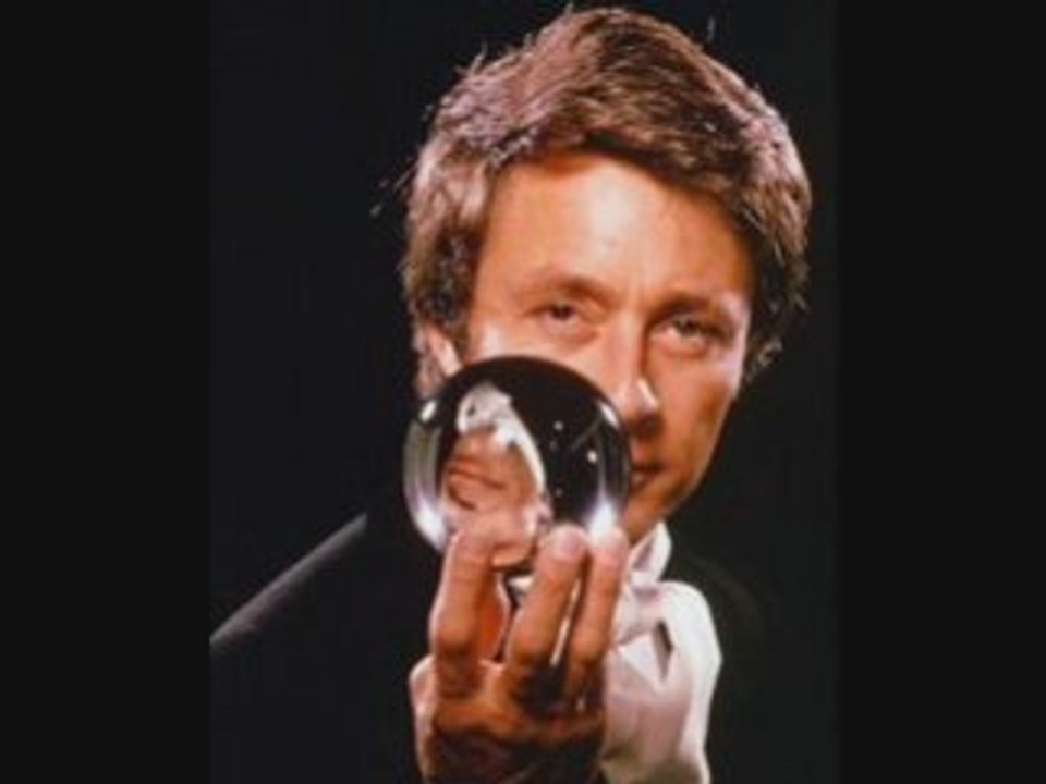 le magicien (la serie)