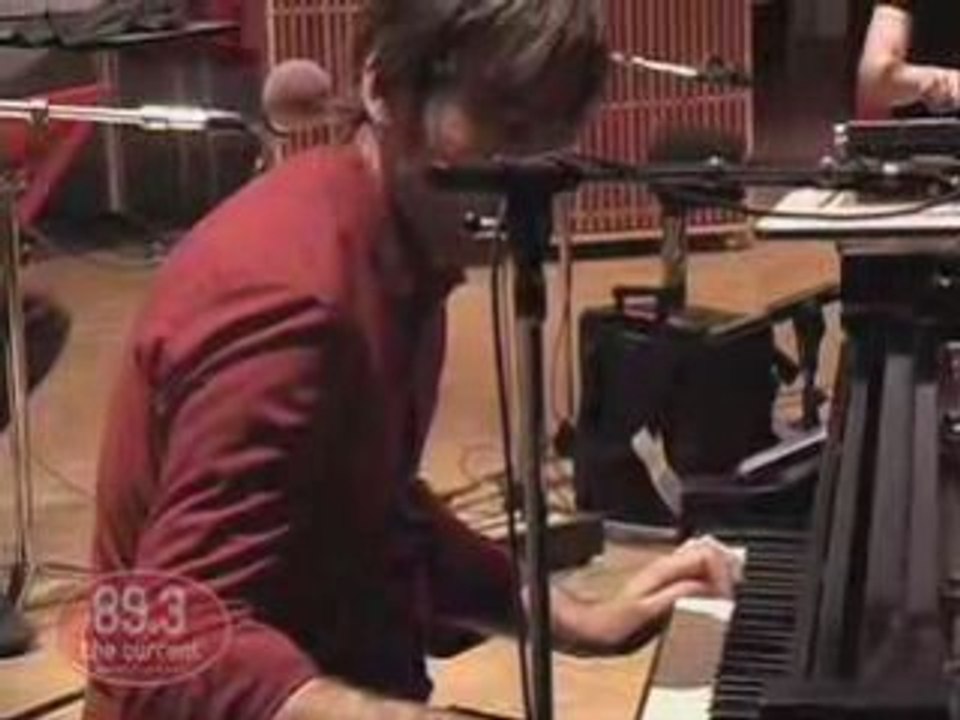 Peter, Bjorn and John - Young Folks live