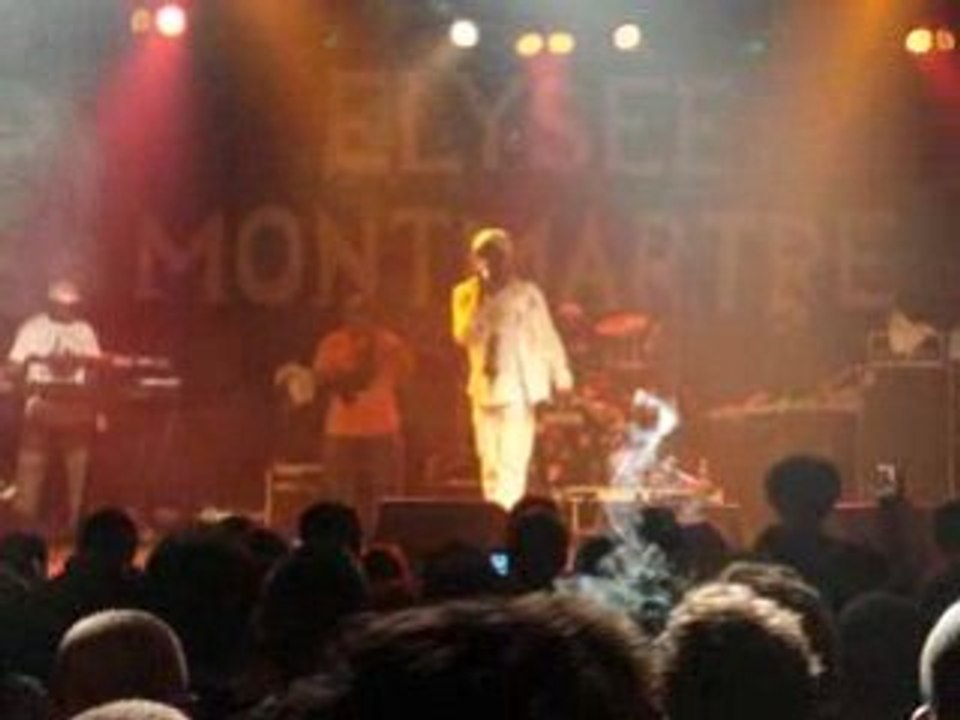 ANTHONY B en concert à l' Elysée Montmartre