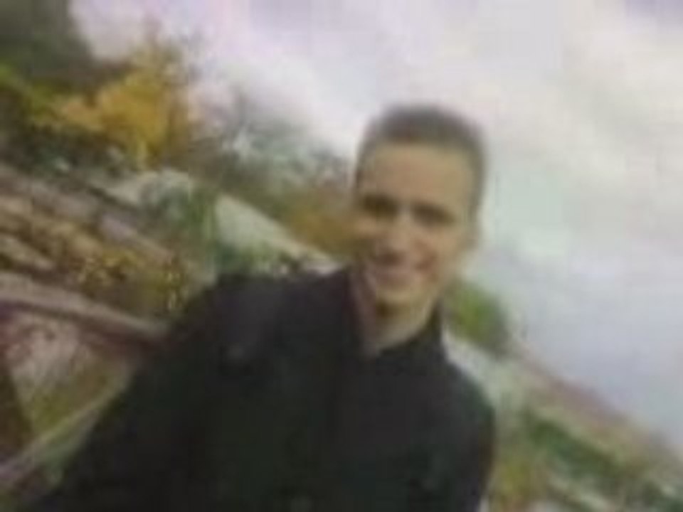 Matt qui raconte sa vie au toilette