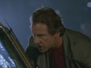 policier pervers prend son pied (extrait de bad lieutenant)