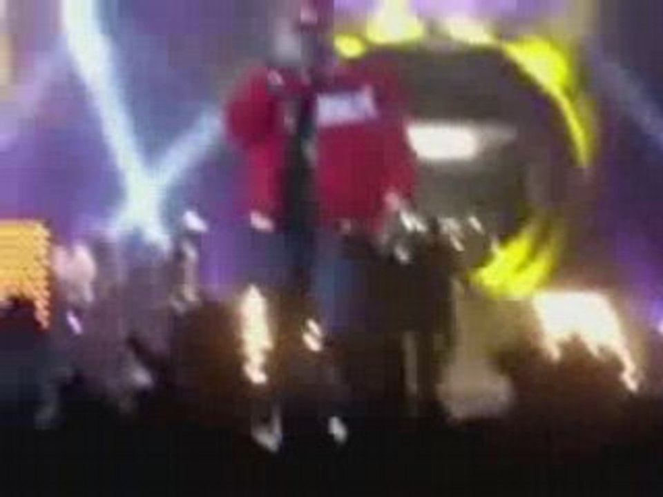 Booba shoote un mec à la Jack: Gros Plan sur la frappe