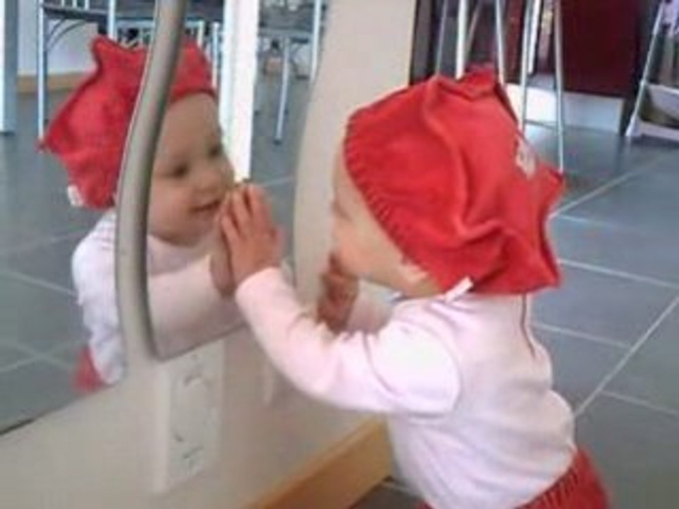 Je me regarde dans un miroir