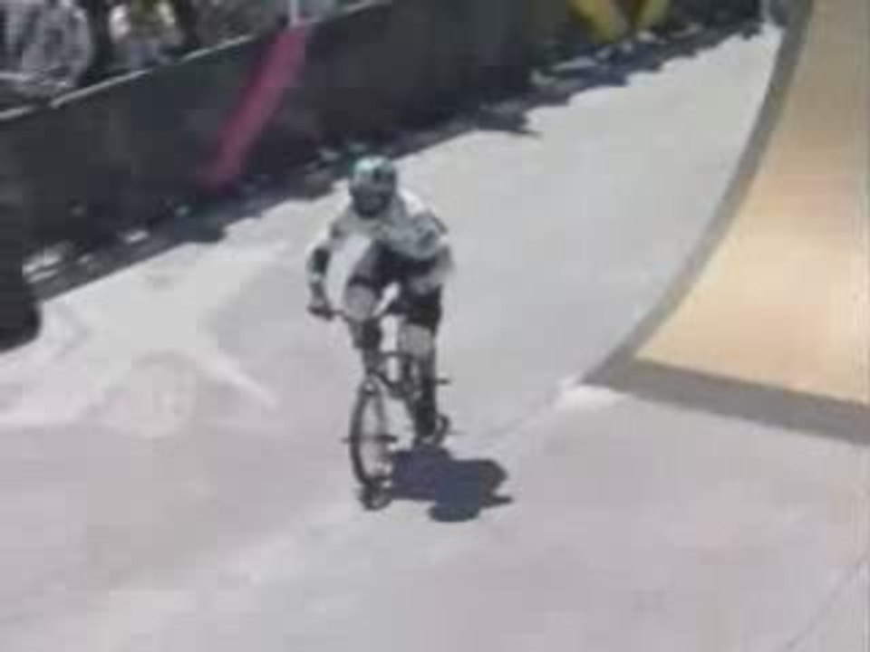 Dave MIRRA double backflip au crankworx