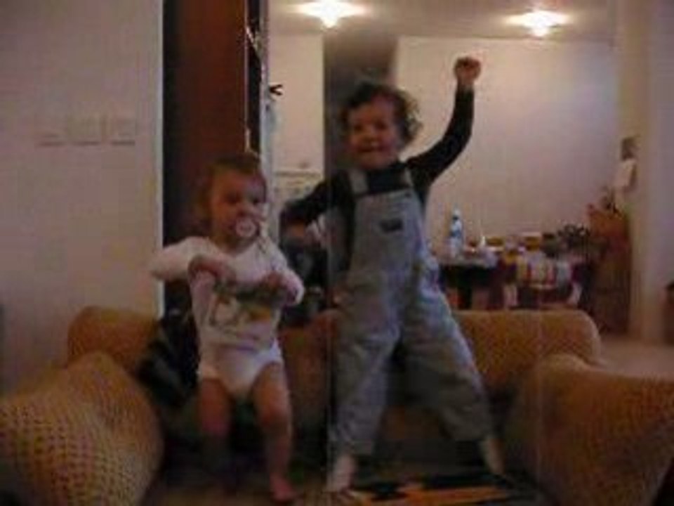 Sur l'air de "y'avait de gros crocodiles..."