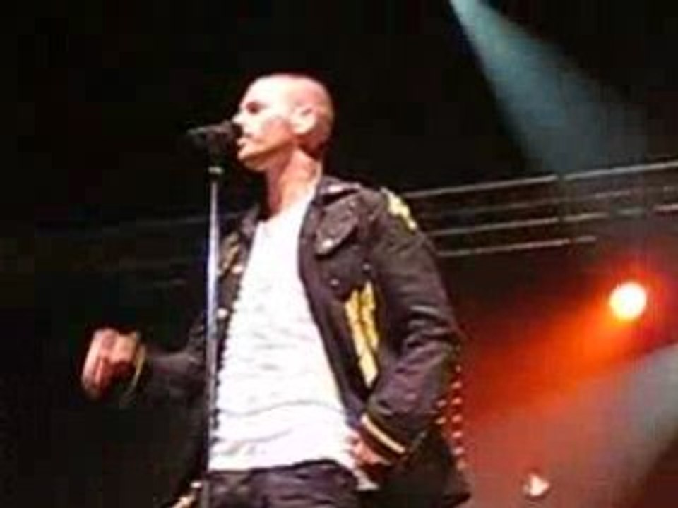10.10.08 - M.Pokora - No me without you (live Strasbourg)