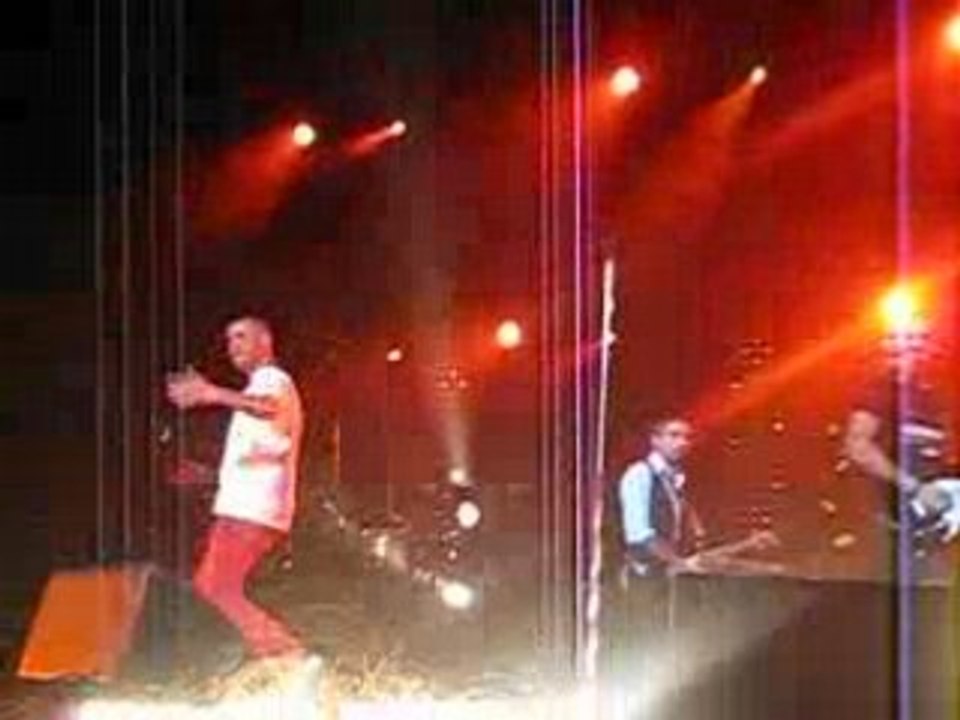 10.10.08 - M.Pokora - Forbidden Drive (live Strasbourg)