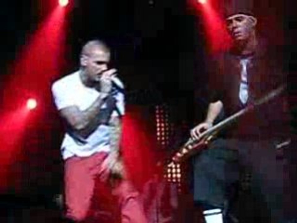 10.10.08 - M.Pokora - Rockstar (live strasbourg)