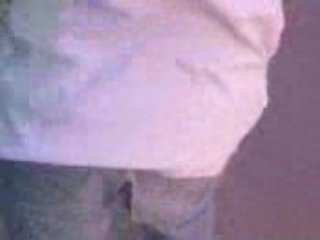 romain ac  le pantalon dechirer