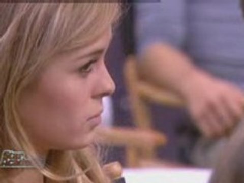 Debrief parle a ma main