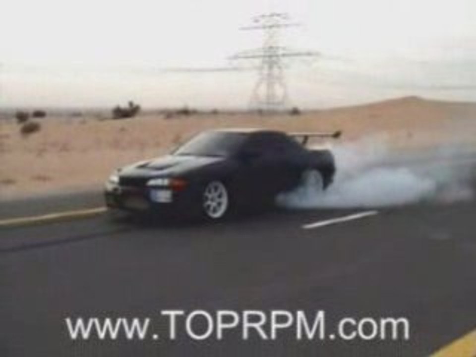 Black Nissan R32 Skyline Grt Idling Then Being Dri turbo