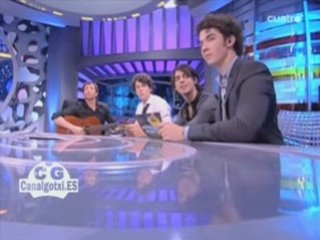 Learn Spanish With Jonas Brothers