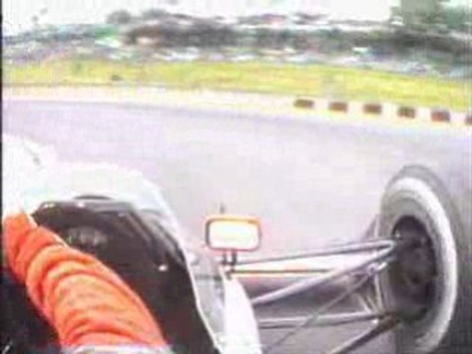 Formula 1 - Ayrton Senna Onboard Qualifying in Suzuka GP (1)