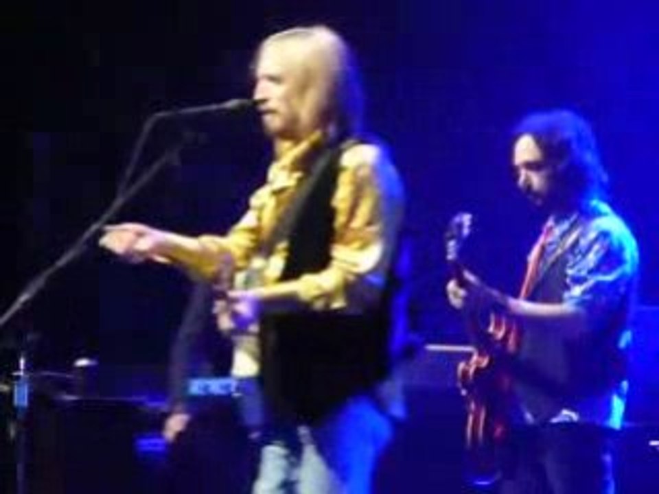 Tom Petty | Toronto | Sweet William Intro | June 3, 2008