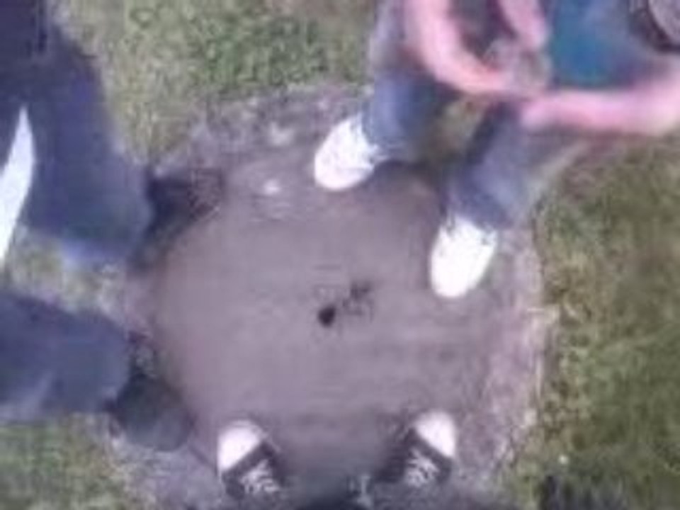 Pierrick, tistou & moi, lachage de bouchon