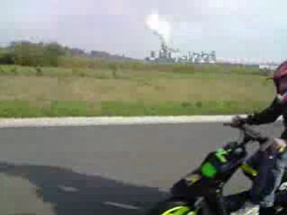 V121008_15.56