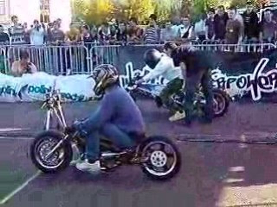 Mxs : bicylindre 172cc run