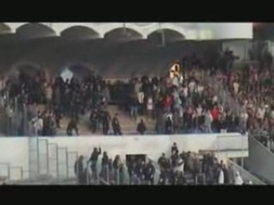 L indeps de paris tire un bache  a chaban delmas