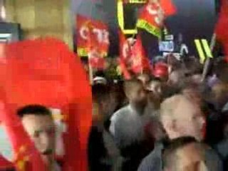 Mondial de l'auto Manif des Renaults