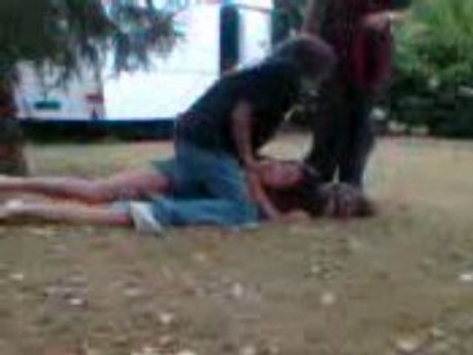 Eva et Arthur se battent x'D