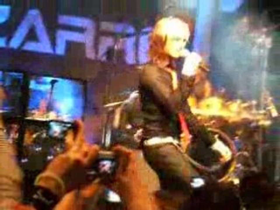 Cinema Bizarre - Présentation Kiro Lumi - Bataclan 10-10-08