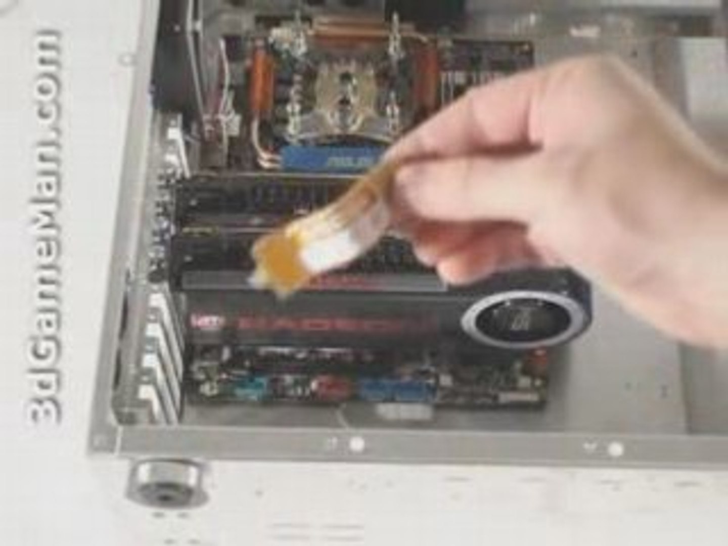 ⁣Montage d'un PC gamer