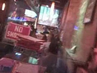 Yum Yum Bangkok: Popular Thai Eatery in NYC's Hell's Kitchen 🍜