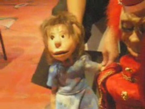 Flash Marionnettes : voyage au pays des Merveilles