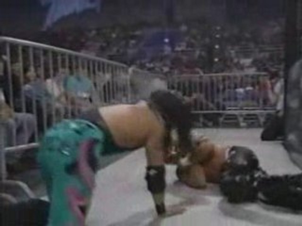 Rey Mysterio vs Juventud 15.1.98