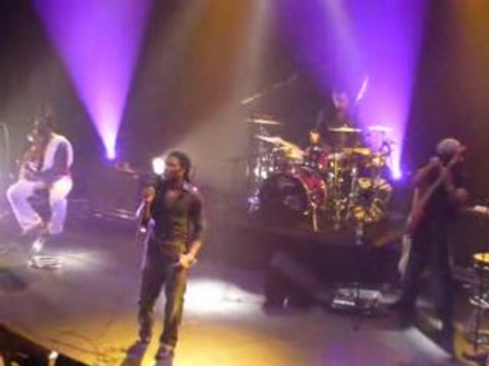 Gage - Pense à moi au Bataclan