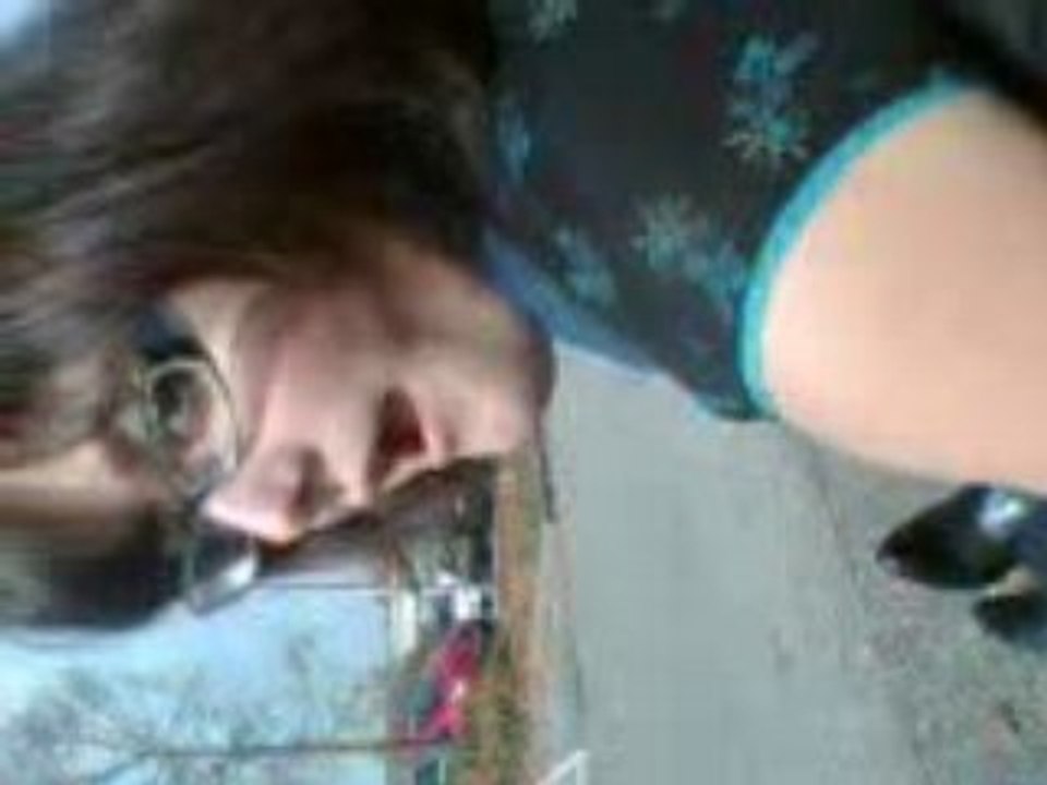 Céline Dion signe des autographes