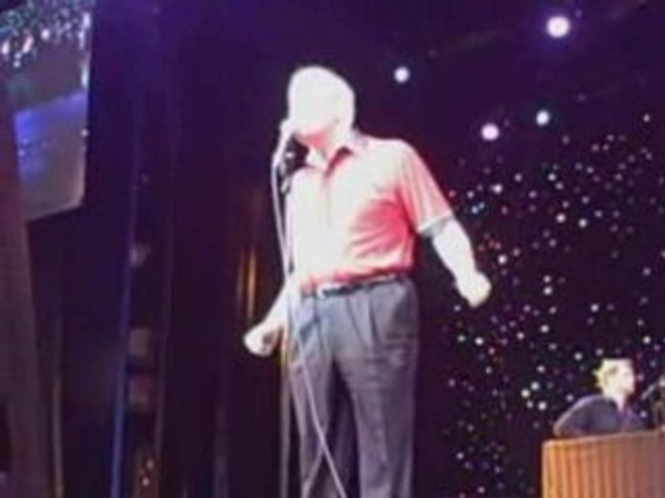 Guest sings aboard the Carnival Splendor