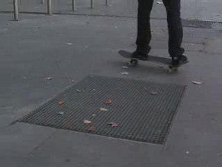 Aurélien skate à carré sénart
