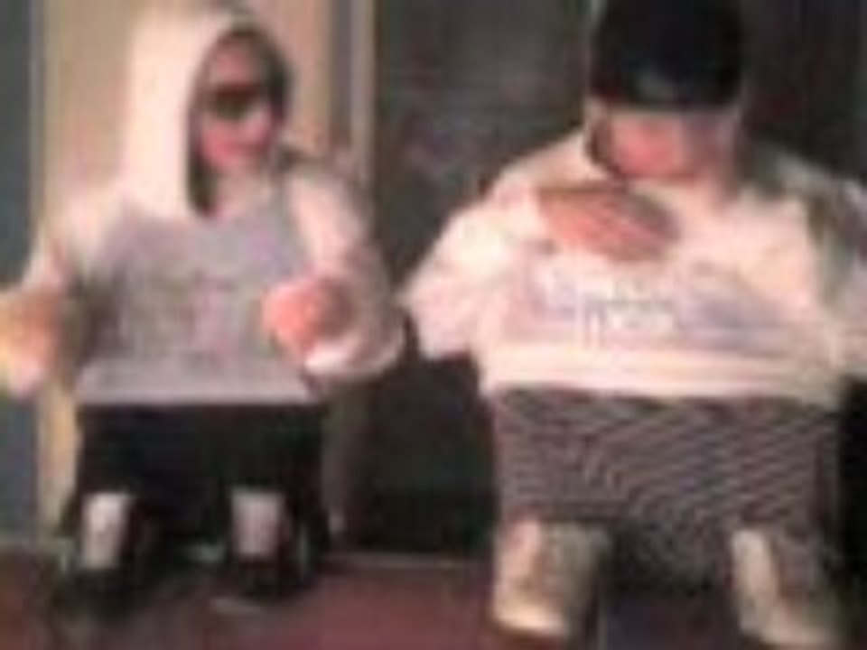 Conqueror et mickey en nain