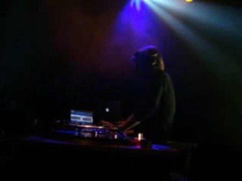 ALEX BAU @ COMPLEX (Lyon - Ninkasi)