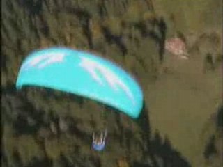 PARAPENTE A SAMOENS 1600