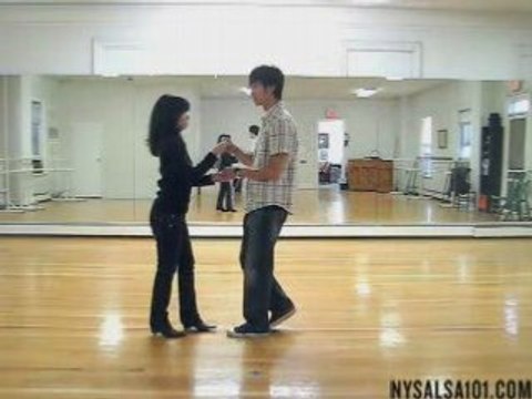 New York Salsa Lessons - Leader Pass Turn