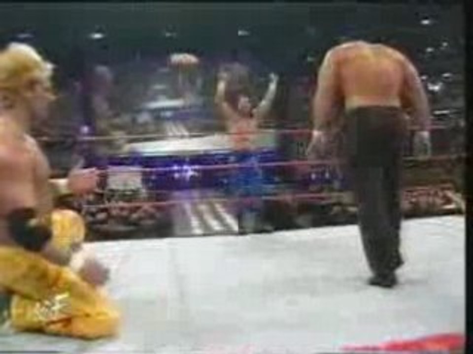 Steve Blackman does the moonwalk